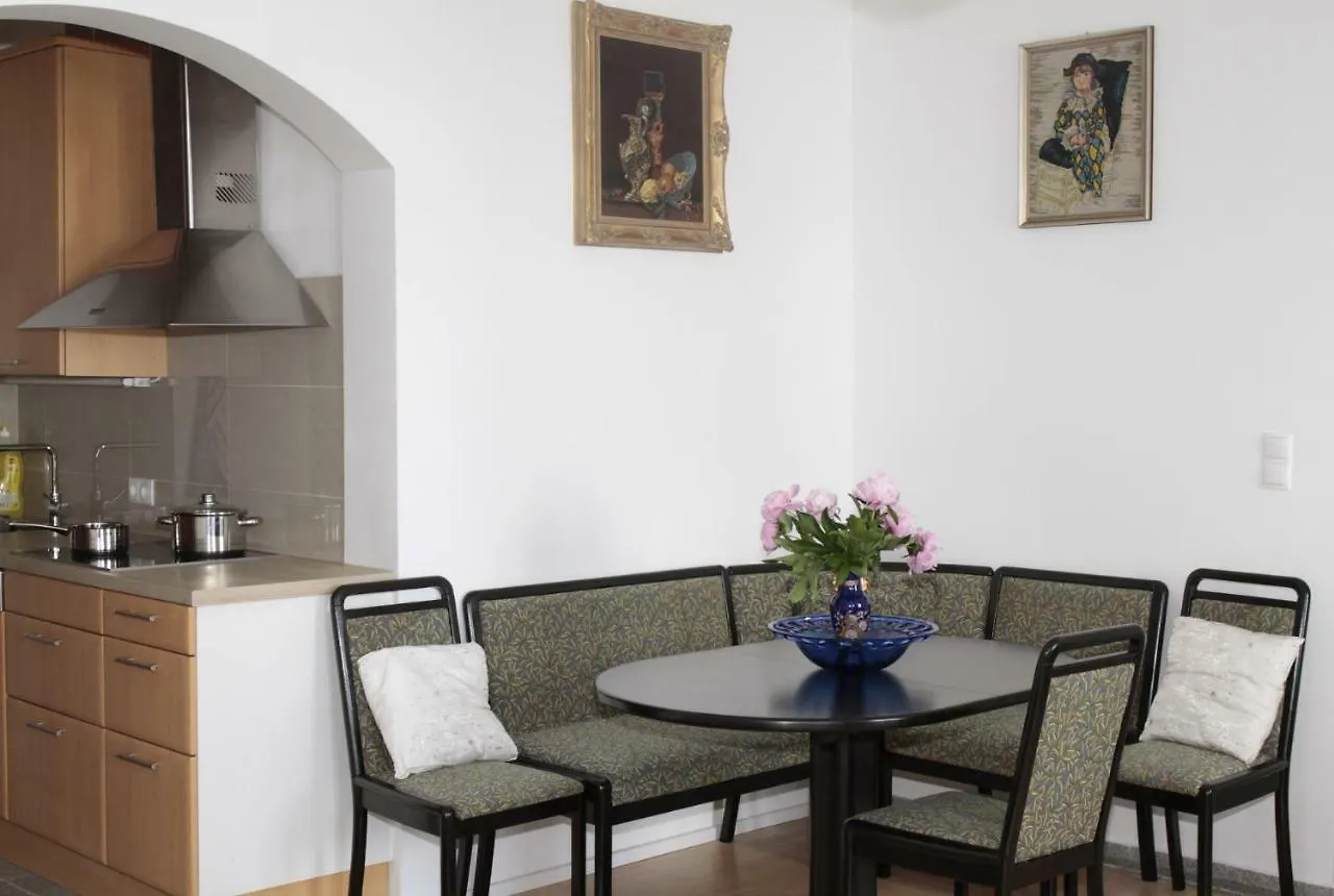 Stay-In Vienna 23 0*,  Αυστρία