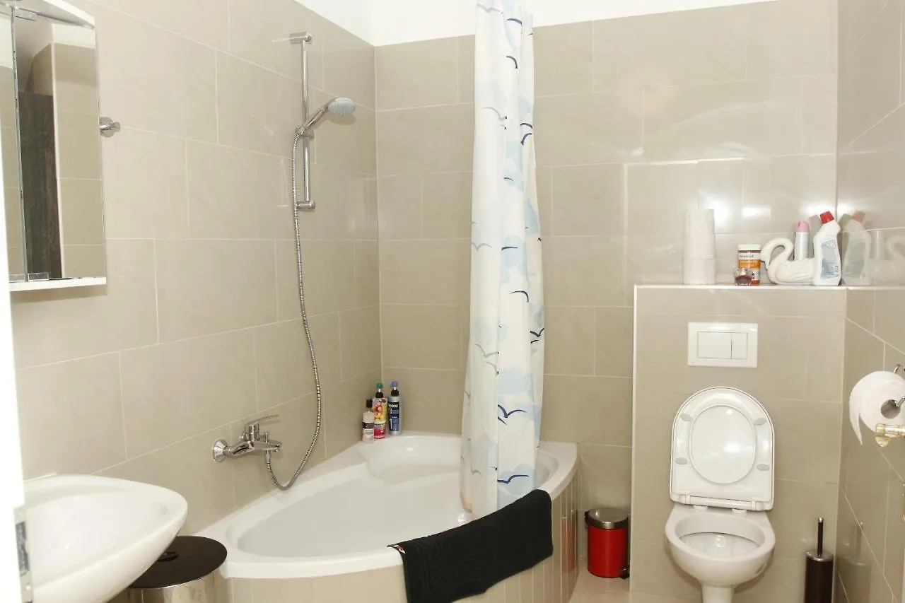 Stay-In Vienna 23